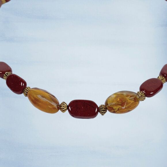 Handmade Red Brown Stone Agate Beaded Necklace Gold Tone Artisan Boho Jewelry - Picture 2 of 9
